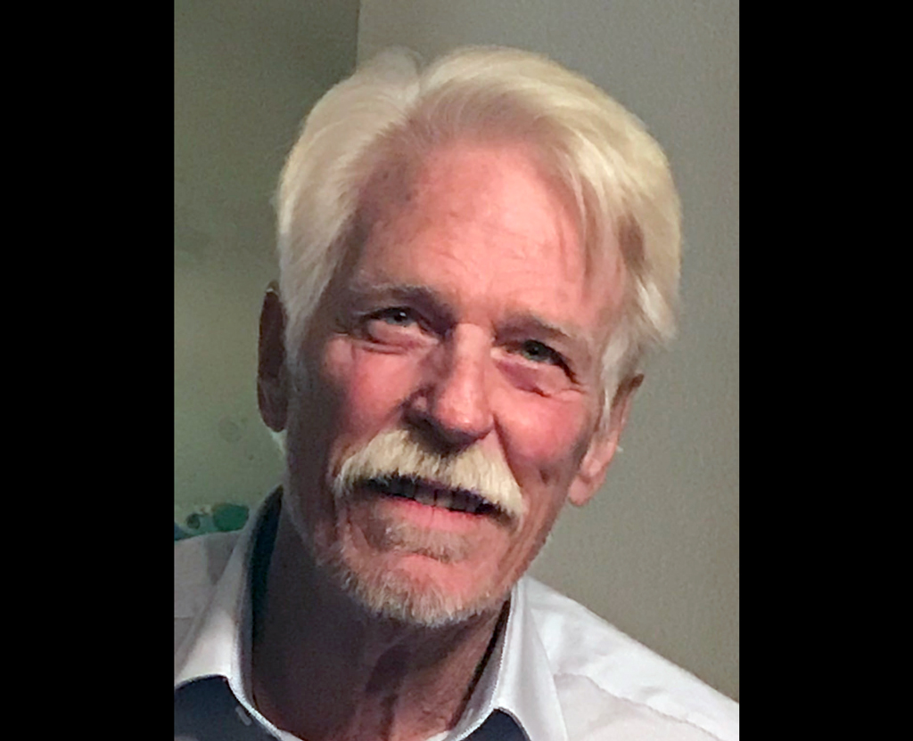  Jack Colin Frazee, 79, of Meadowlakes passed away March 2, 2022 