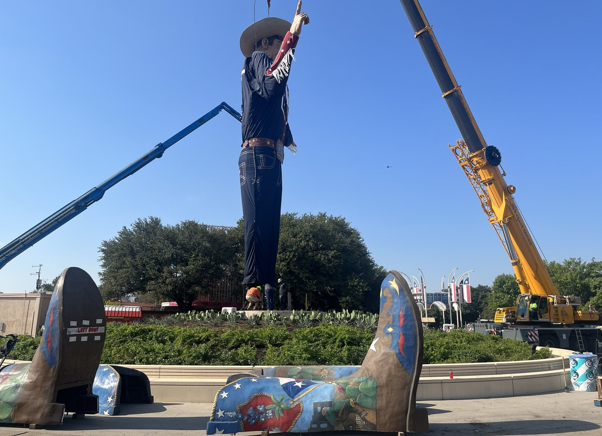  Big Tex in Place ahead of State Fair of Texas 