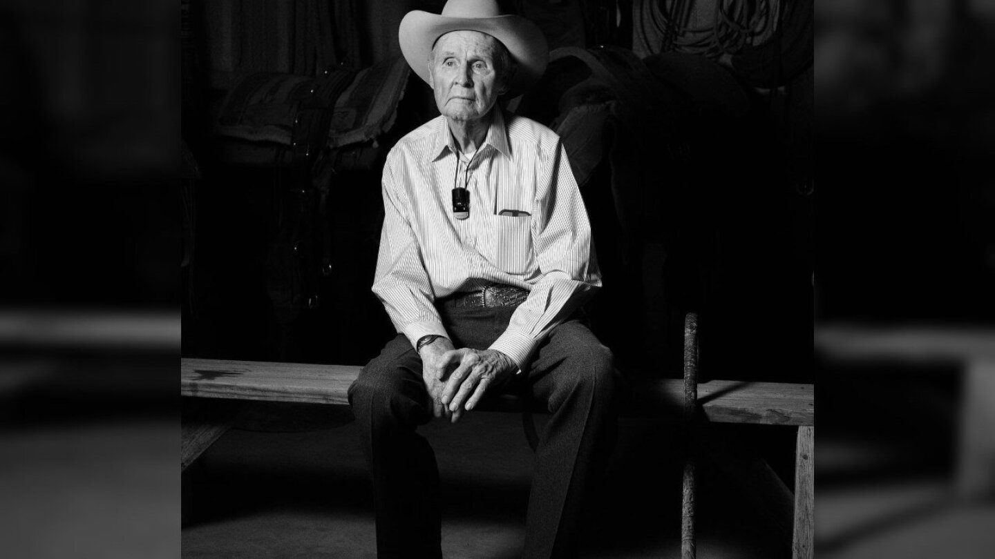 Hall of Fame horse trainer, Buster Welch passes away at 94 