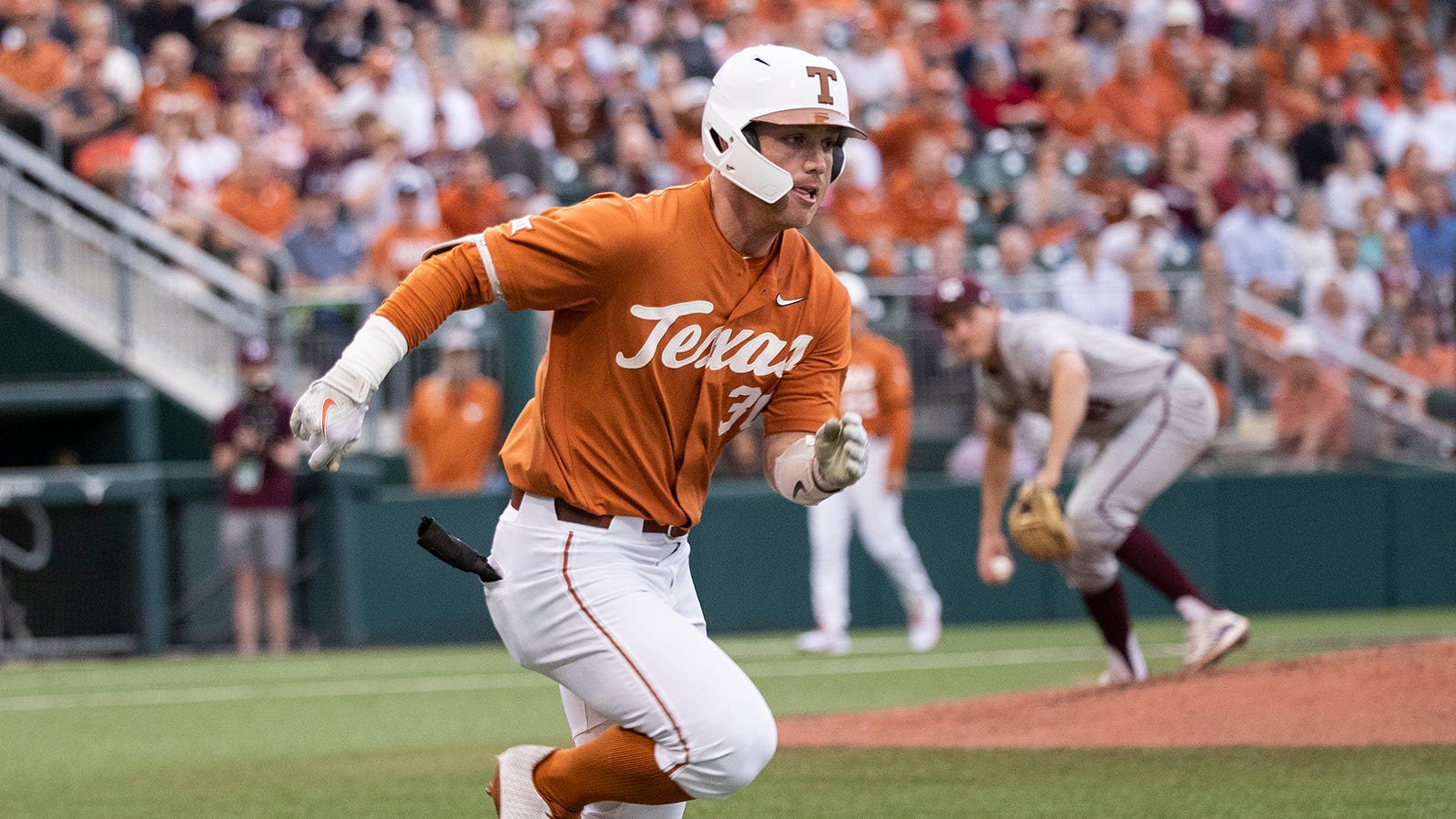  Replay: Texas has its baseball season, stay at the College World Series ended by Texas A&M 