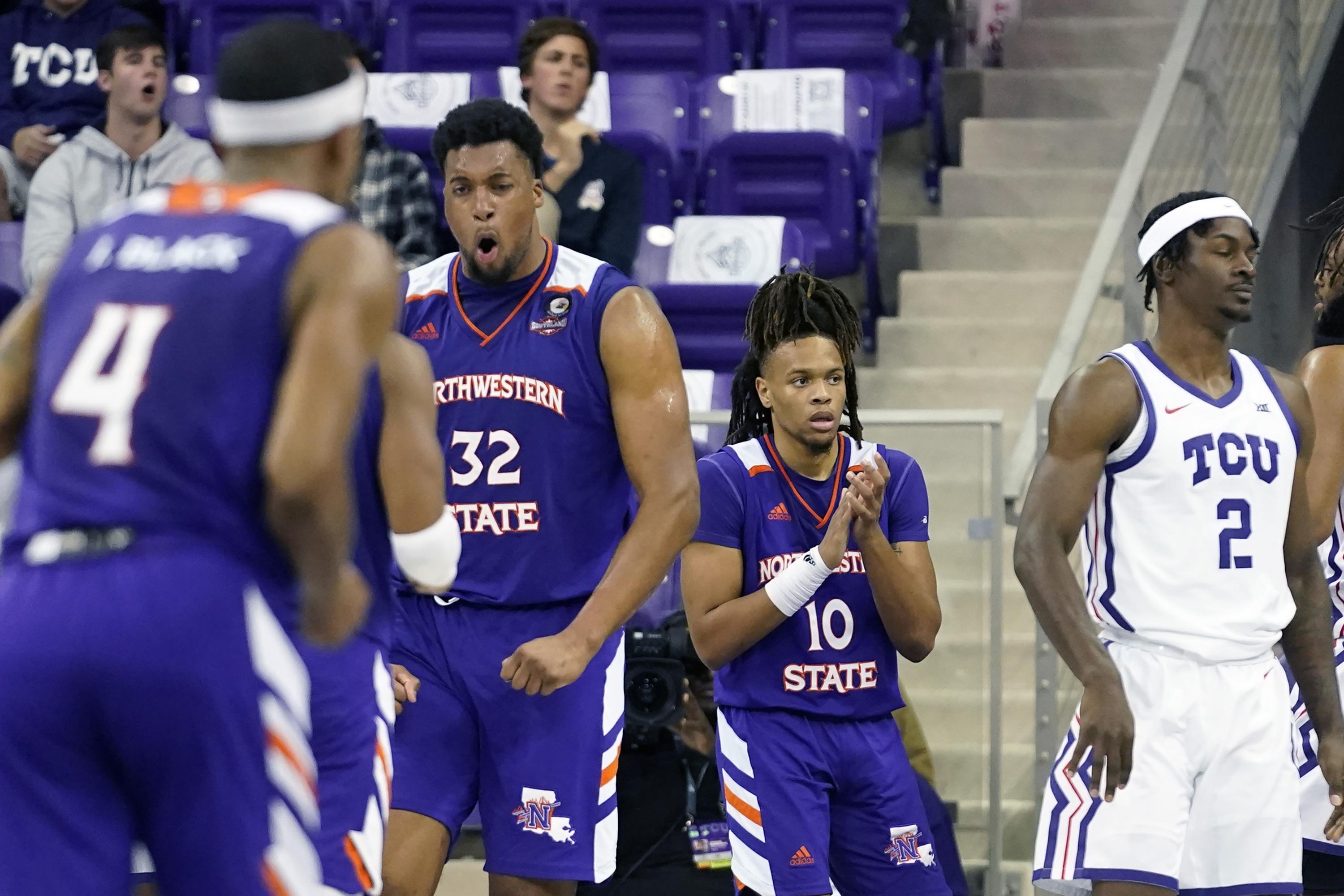  Northwestern St rallies from 12 down, beats No. 15 TCU 64-63 