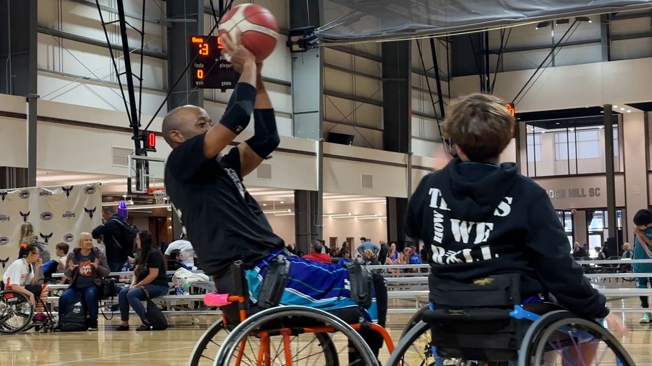   
																Rollin' Hornets host wheelchair basketball tournament 
															 